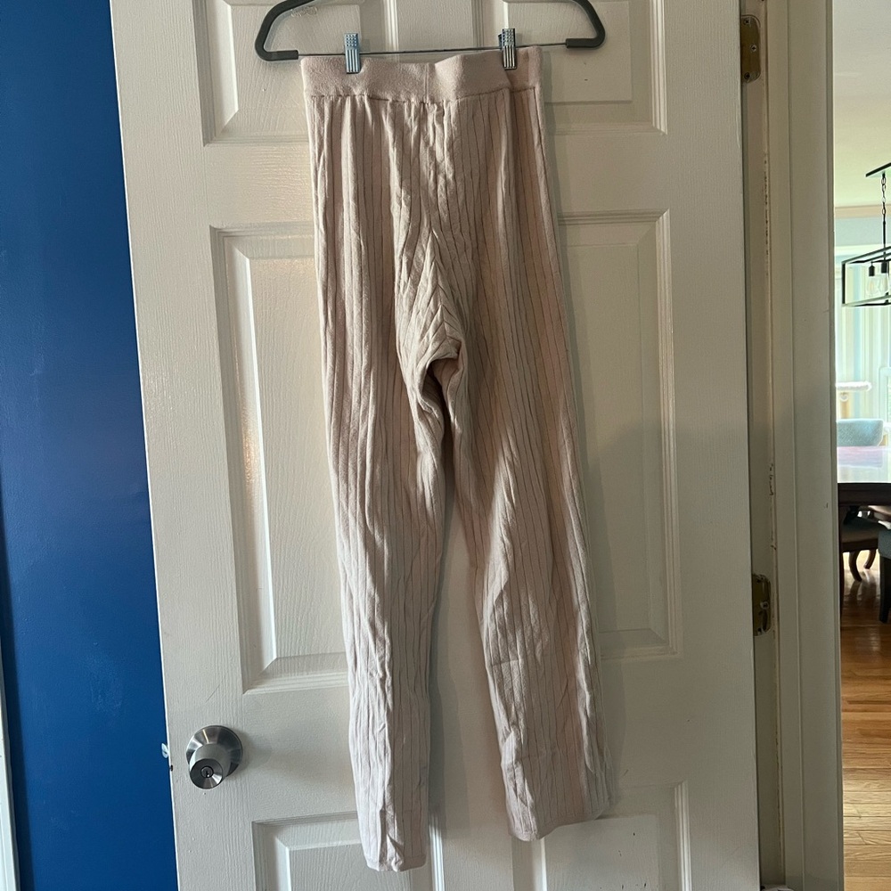 Abercrombie & Fitch Soft AF Collection Cream Pants